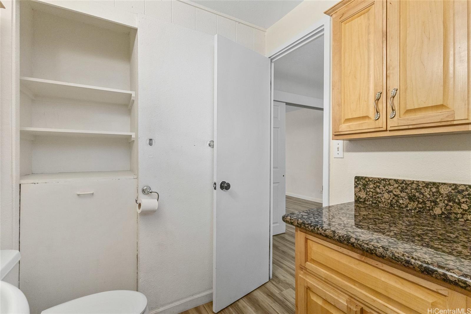 254 Kaiulani Ave Honolulu Oahu commercial real estate photo7 of 25