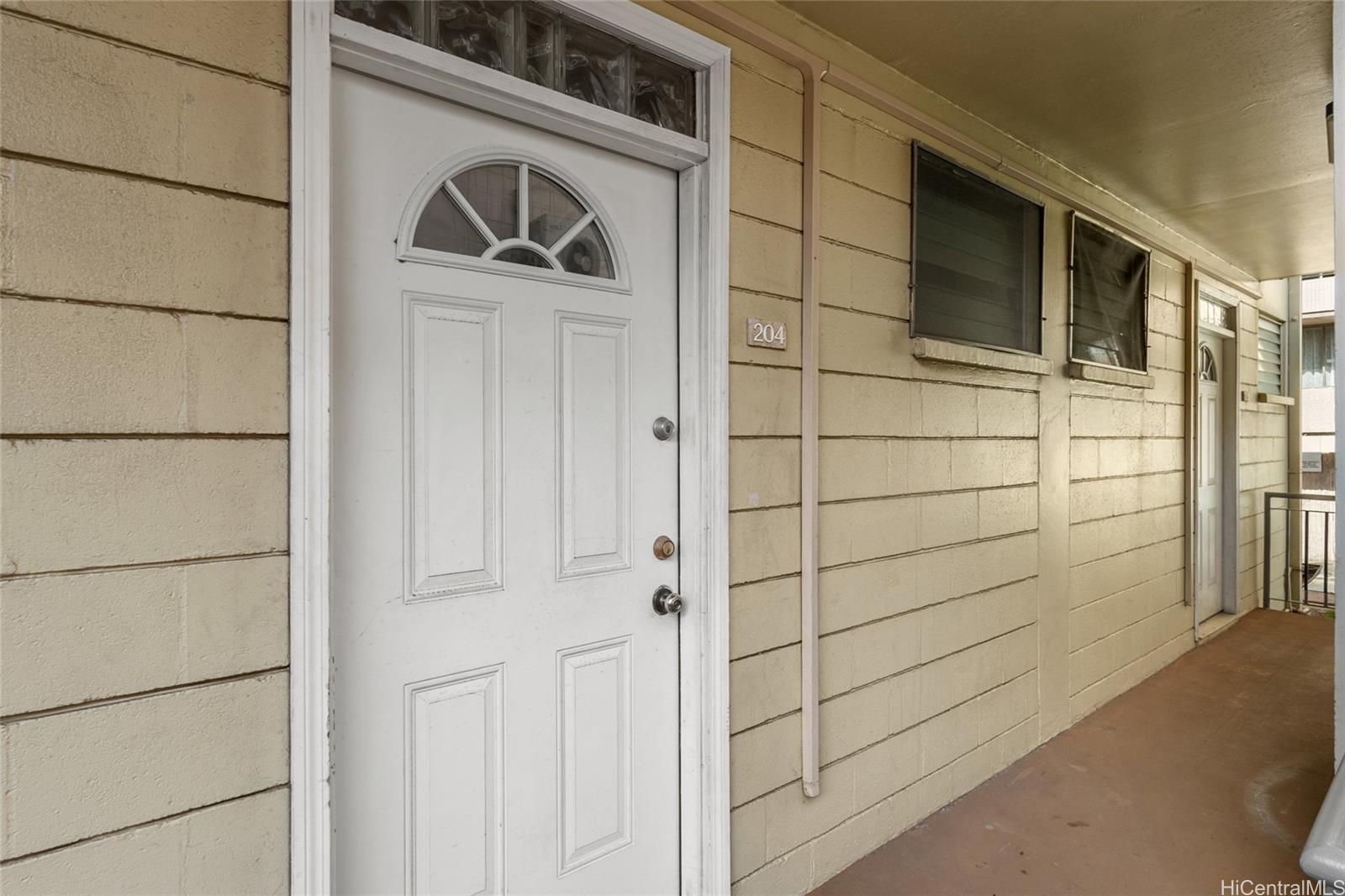 254 Kaiulani Ave Honolulu - Multi-family - photo 18 of 25