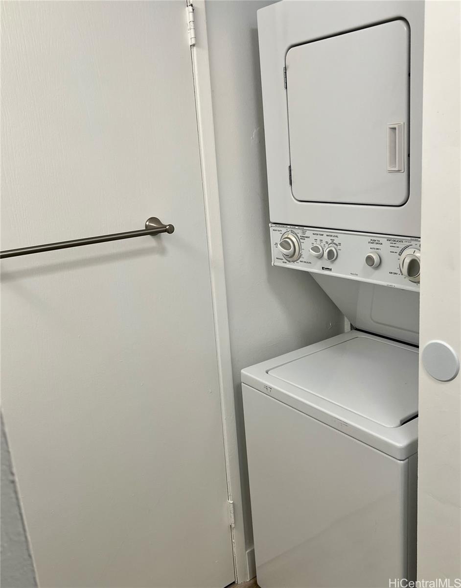 2542 Date Street Honolulu - Rental - photo 11 of 19