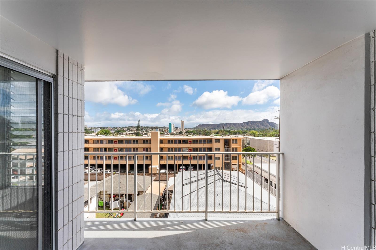 Plaza At Century Court condo # 203, Honolulu, Hawaii - photo 10 of 25