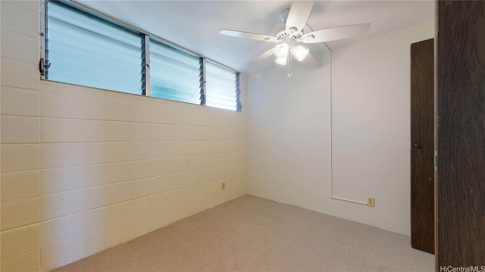 2542 Date St Honolulu - Rental - photo 3 of 25