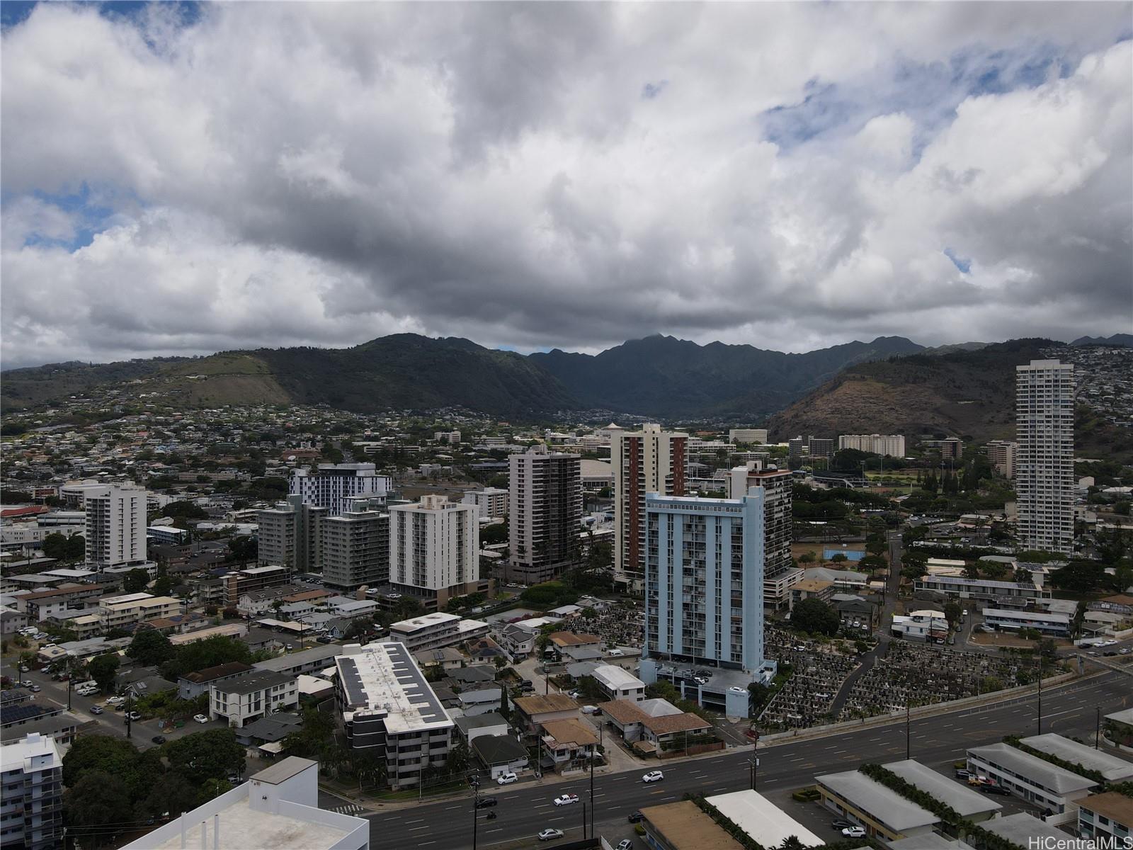 2542 Date St Honolulu - Rental - photo 23 of 25