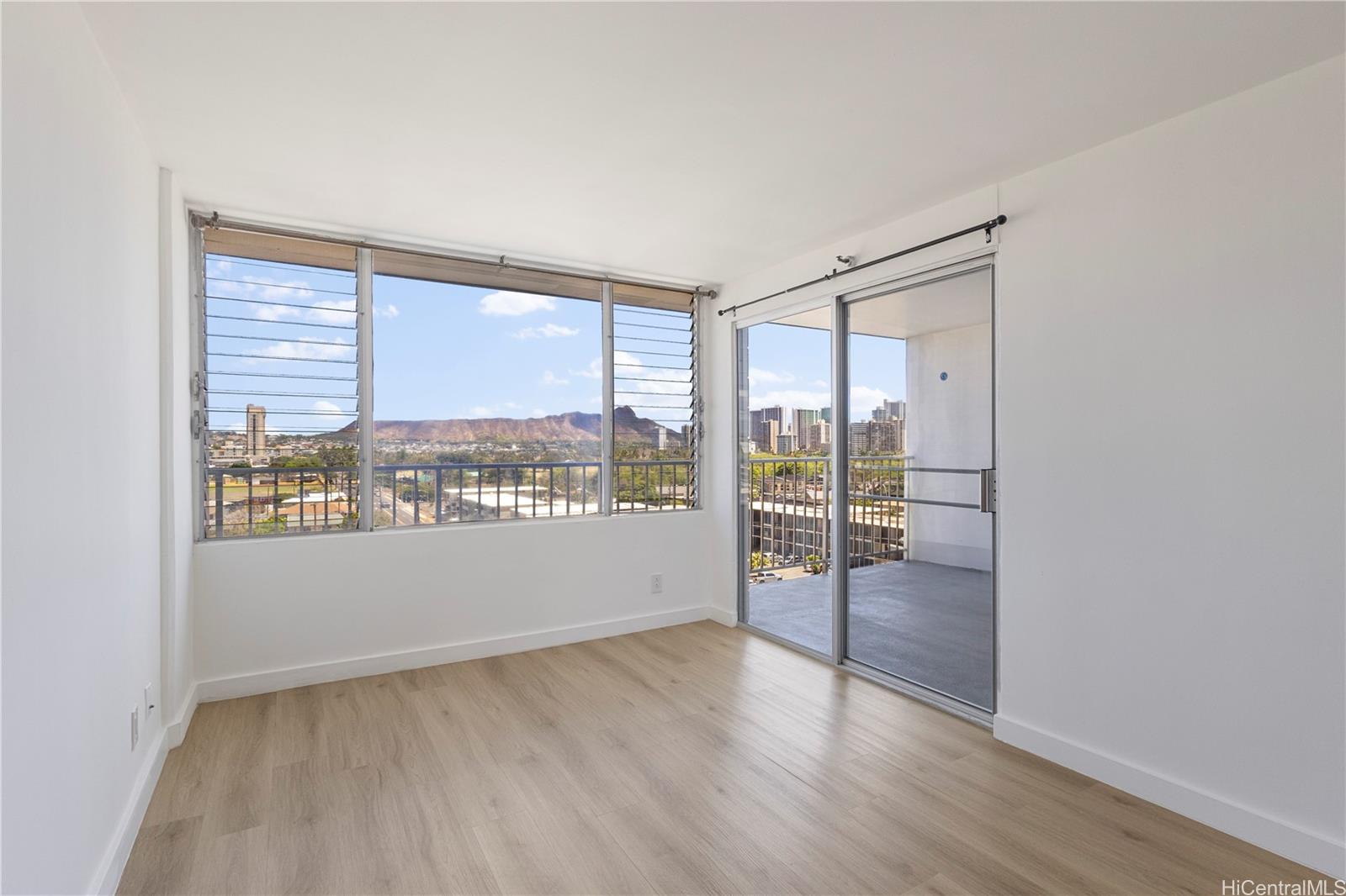 Plaza At Century Court condo # 501, Honolulu, Hawaii - photo 12 of 24