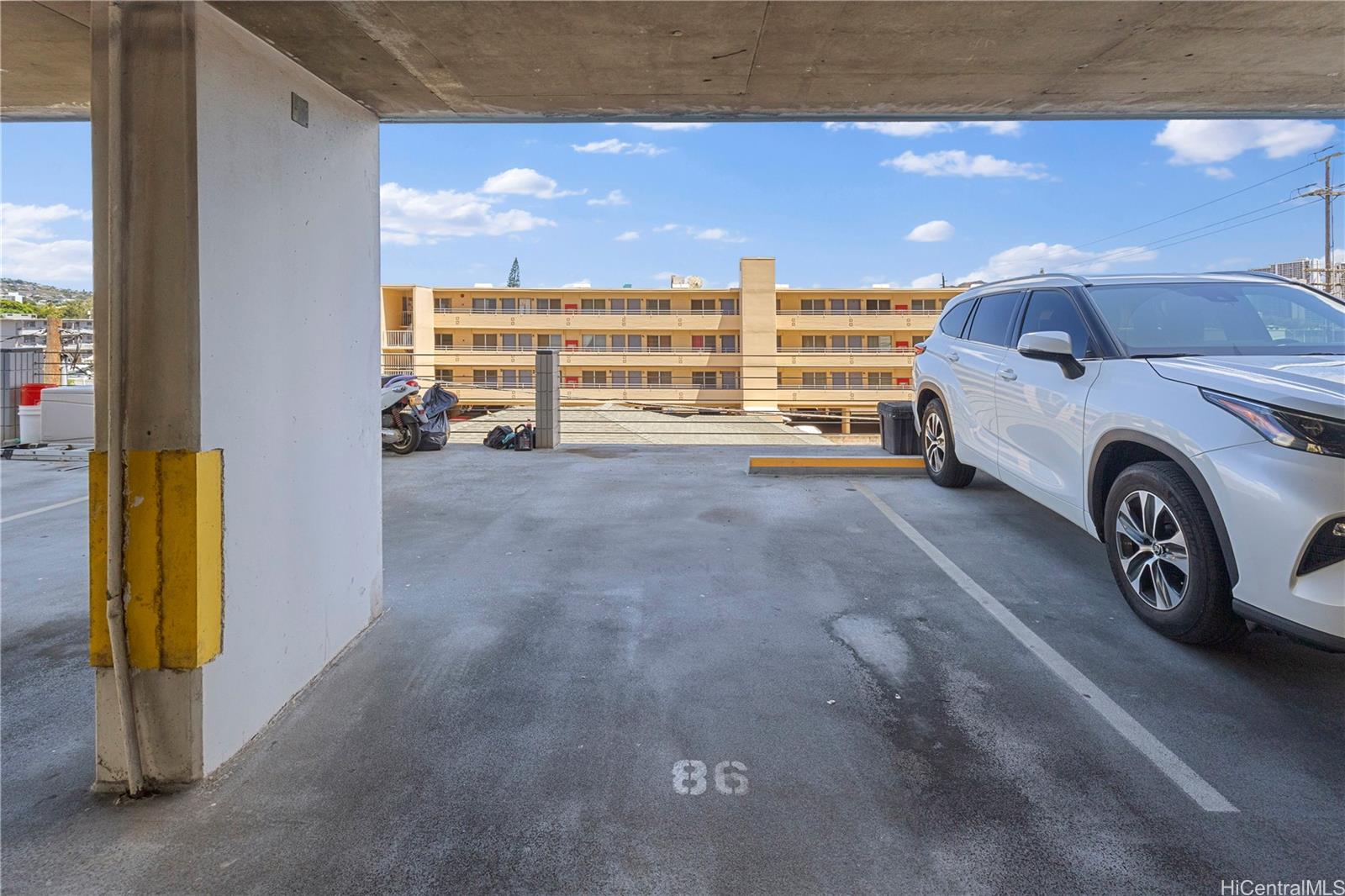 Plaza At Century Court condo # 501, Honolulu, Hawaii - photo 8 of 24