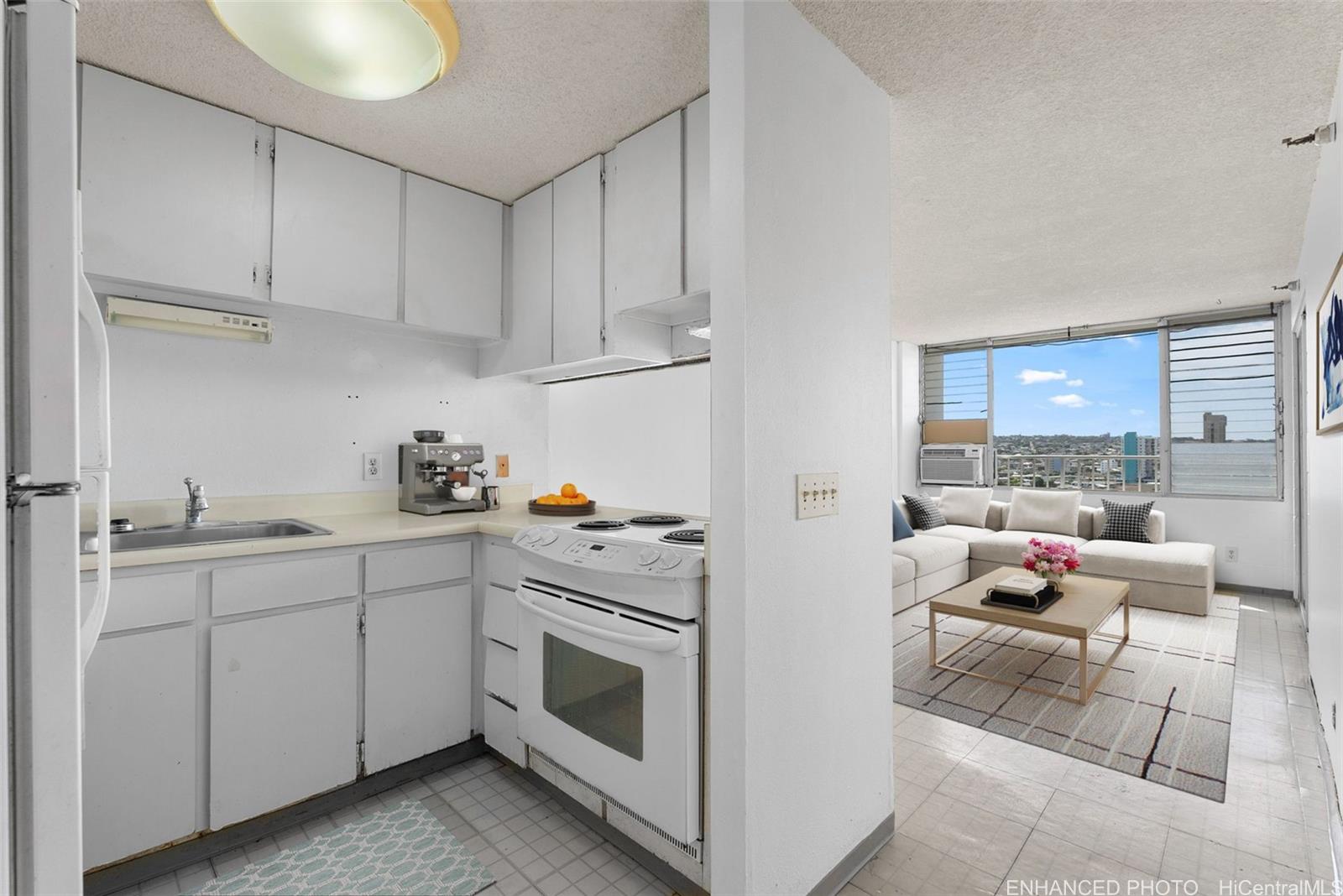 Plaza At Century Court condo # 901, Honolulu, Hawaii - photo 3 of 19