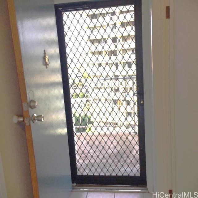 2542 Date St Honolulu - Rental - photo 14 of 18
