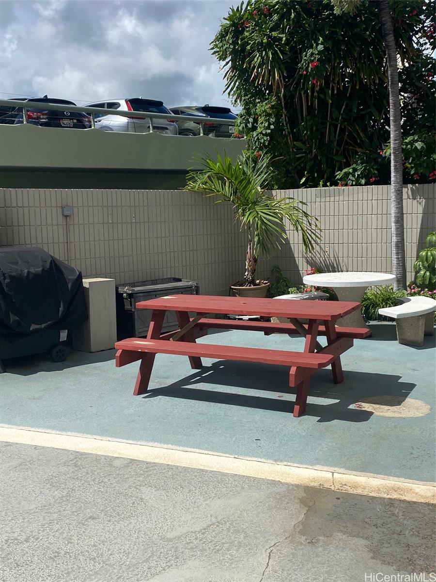2542 Date St Honolulu - Rental - photo 18 of 18