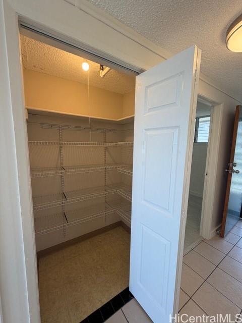 2542 Date St Honolulu - Rental - photo 10 of 18