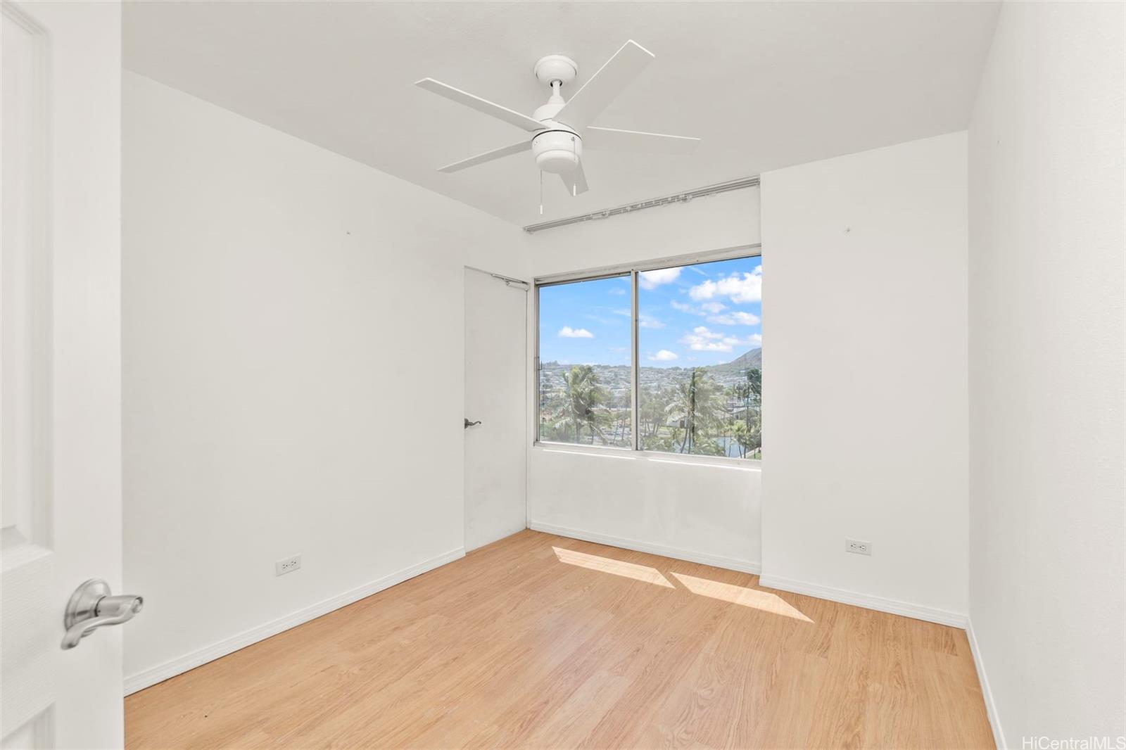 Ala Wai East condo # 1001, Honolulu, Hawaii - photo 15 of 25