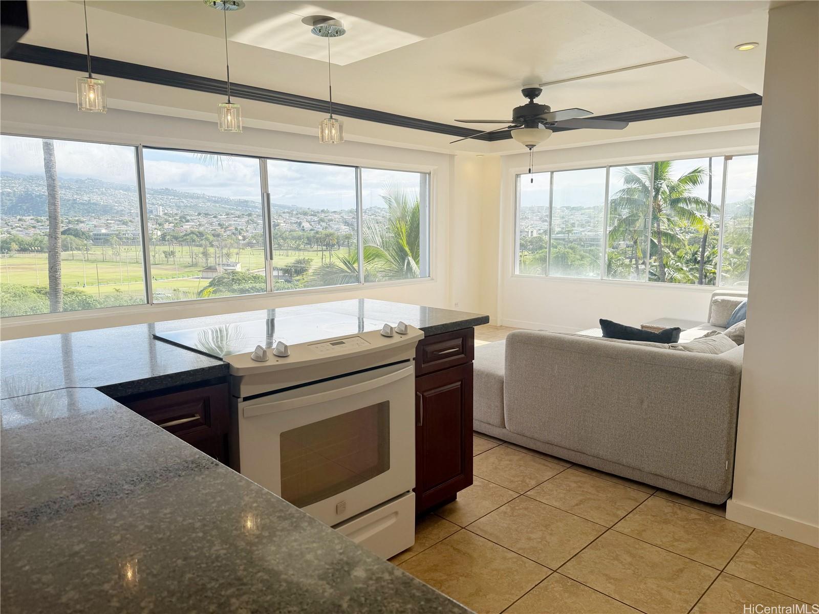 Ala Wai East condo # 702, Honolulu, Hawaii - photo 3 of 17