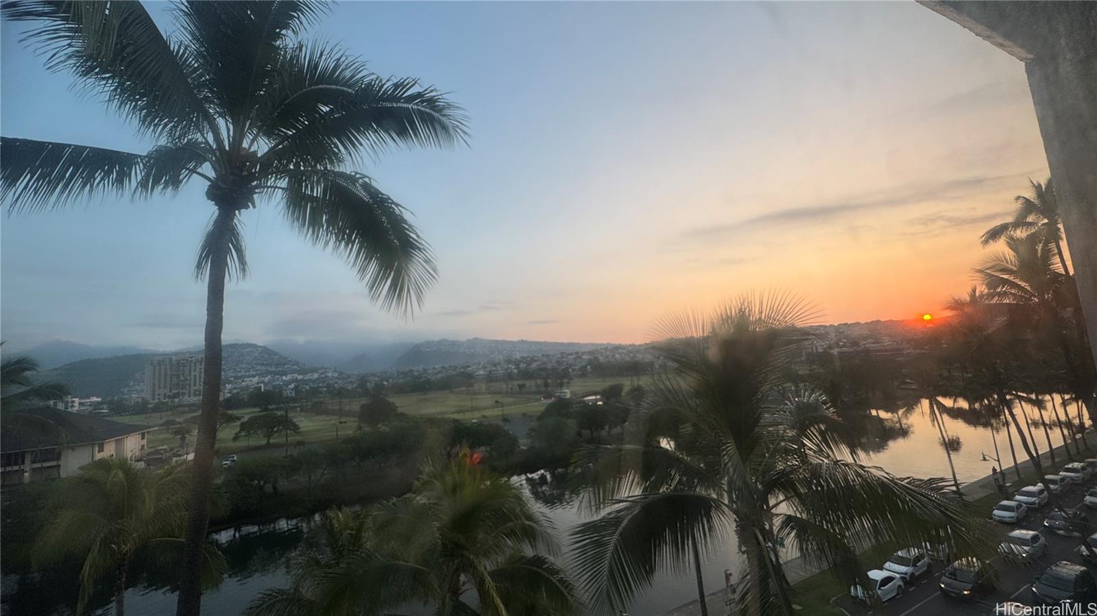 Ala Wai East condo # 702, Honolulu, Hawaii - photo 5 of 17