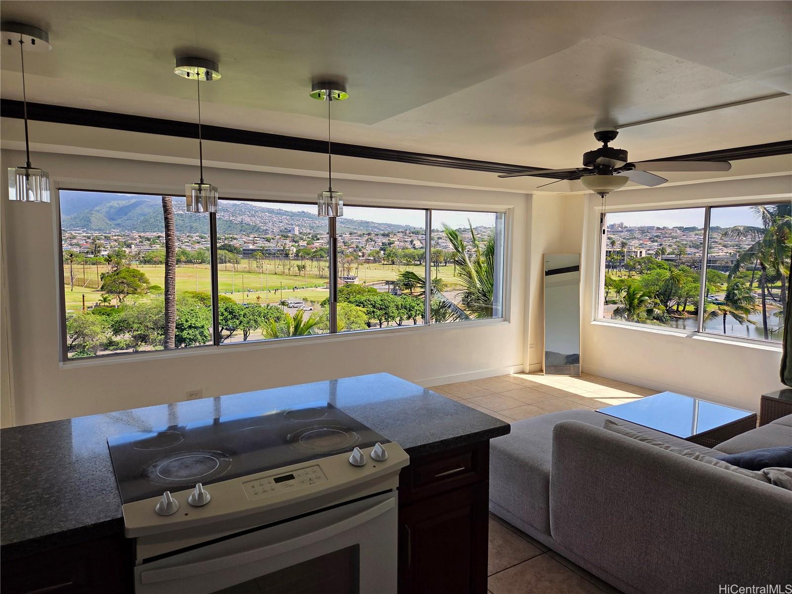 Ala Wai East condo # 702, Honolulu, Hawaii - photo 8 of 20