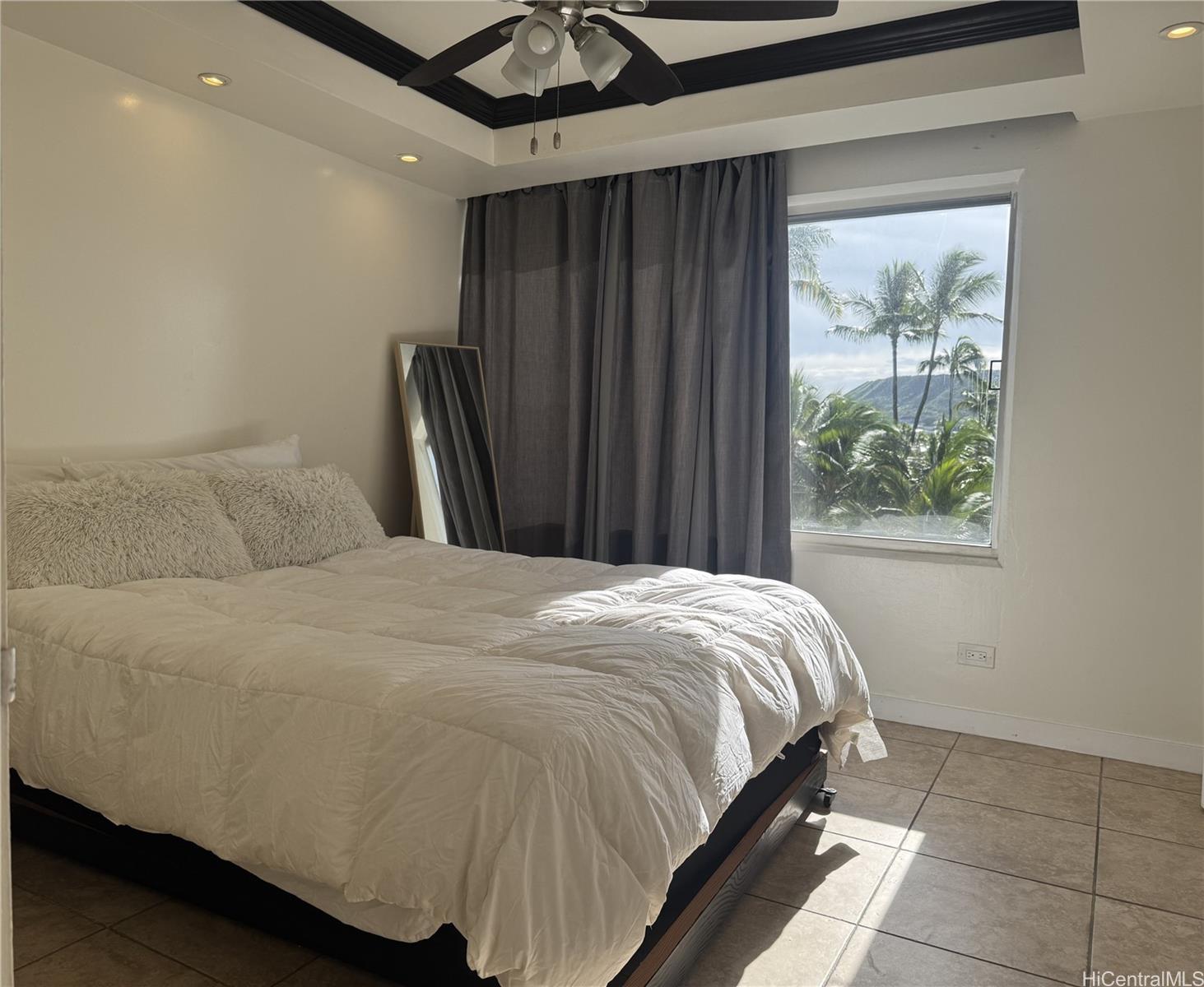 Ala Wai East condo # 702, Honolulu, Hawaii - photo 10 of 17