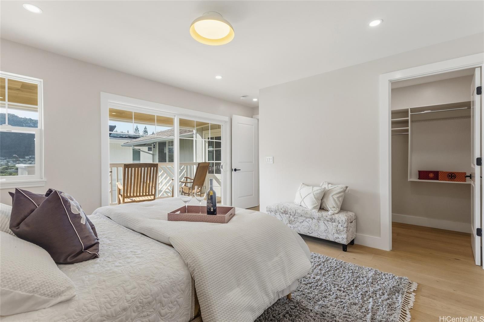 2548  Olopua Street Manoa Area, Honolulu home - photo 13 of 25