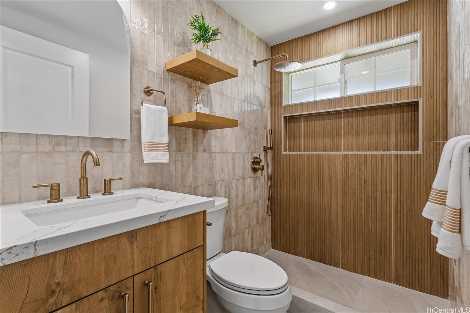 2548  Olopua Street Manoa Area, Honolulu home - photo 17 of 25