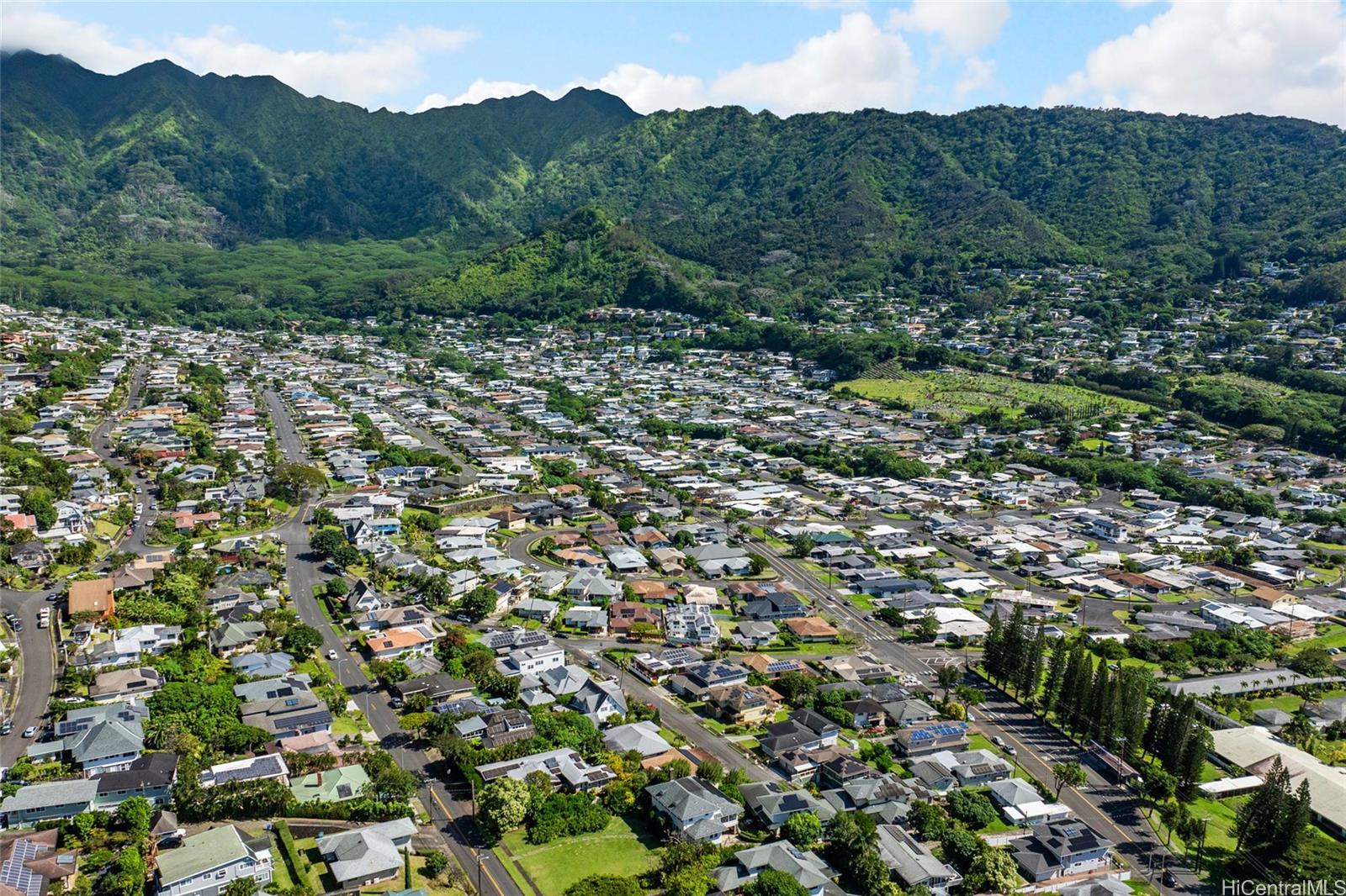 2548  Olopua Street Manoa Area, Honolulu home - photo 23 of 25
