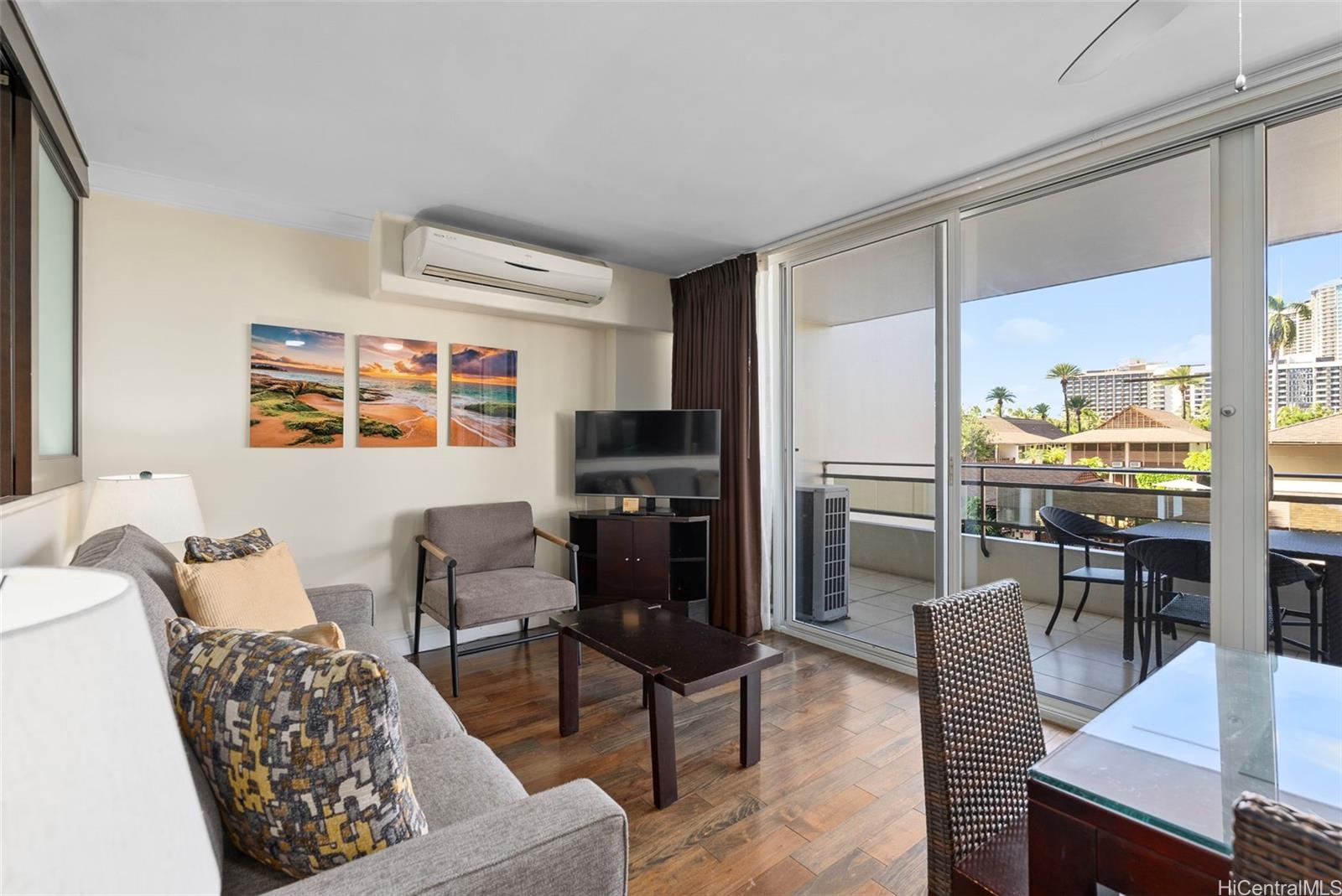 Regency On BeachWalk condo # 23, Honolulu, Hawaii - photo 8 of 25