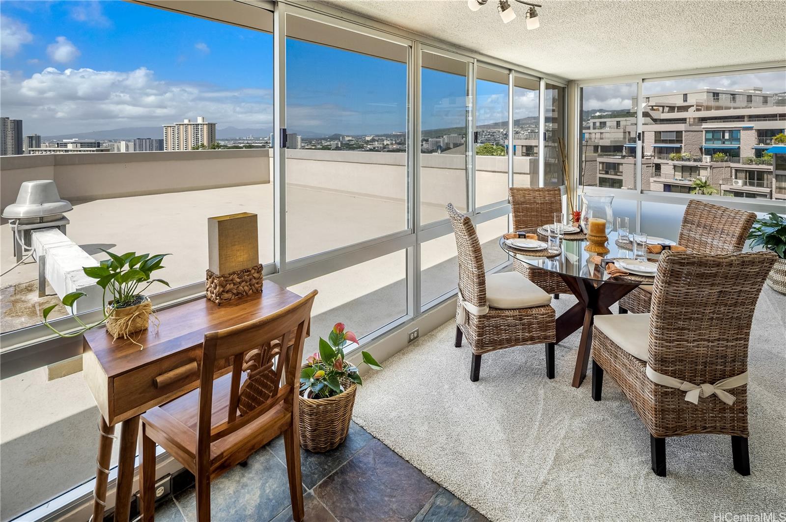 Punchbowl Place condo # 406, Honolulu, Hawaii - photo 12 of 25