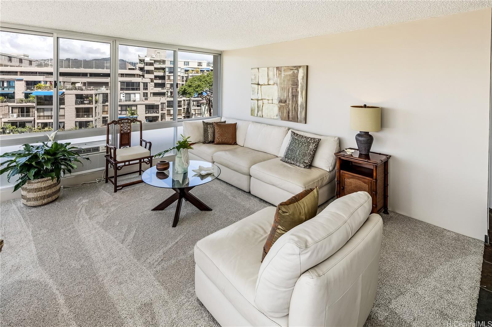 Punchbowl Place condo # 406, Honolulu, Hawaii - photo 13 of 25