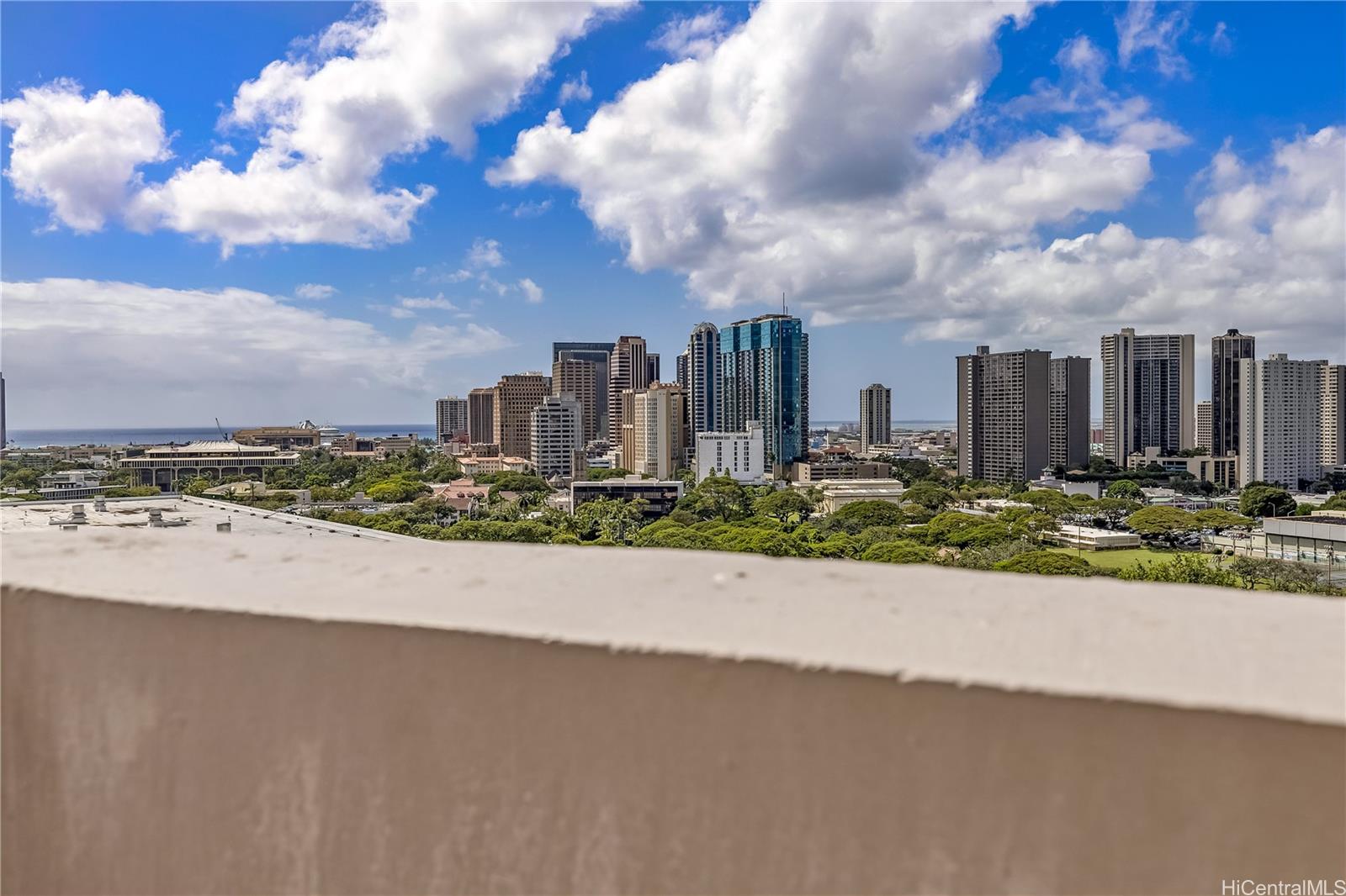 Punchbowl Place condo # 406, Honolulu, Hawaii - photo 19 of 25