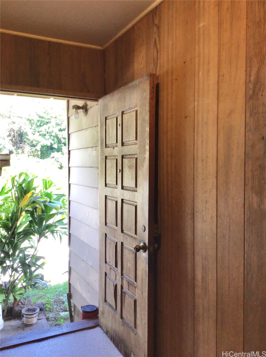 2550  Ipulei Way Palolo, Diamond Head home - photo 3 of 18