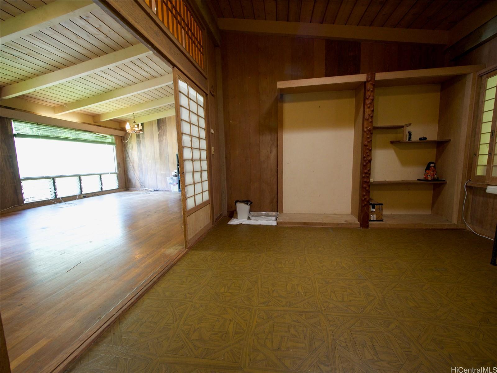 2550  Ipulei Way Palolo, Diamond Head home - photo 2 of 8