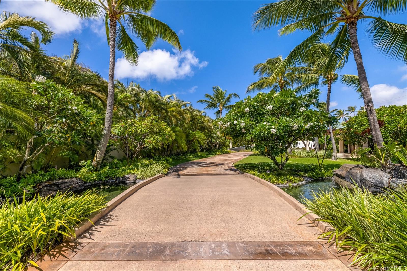 255 & 257  Portlock Rd Portlock, Hawaii Kai home - photo 14 of 25