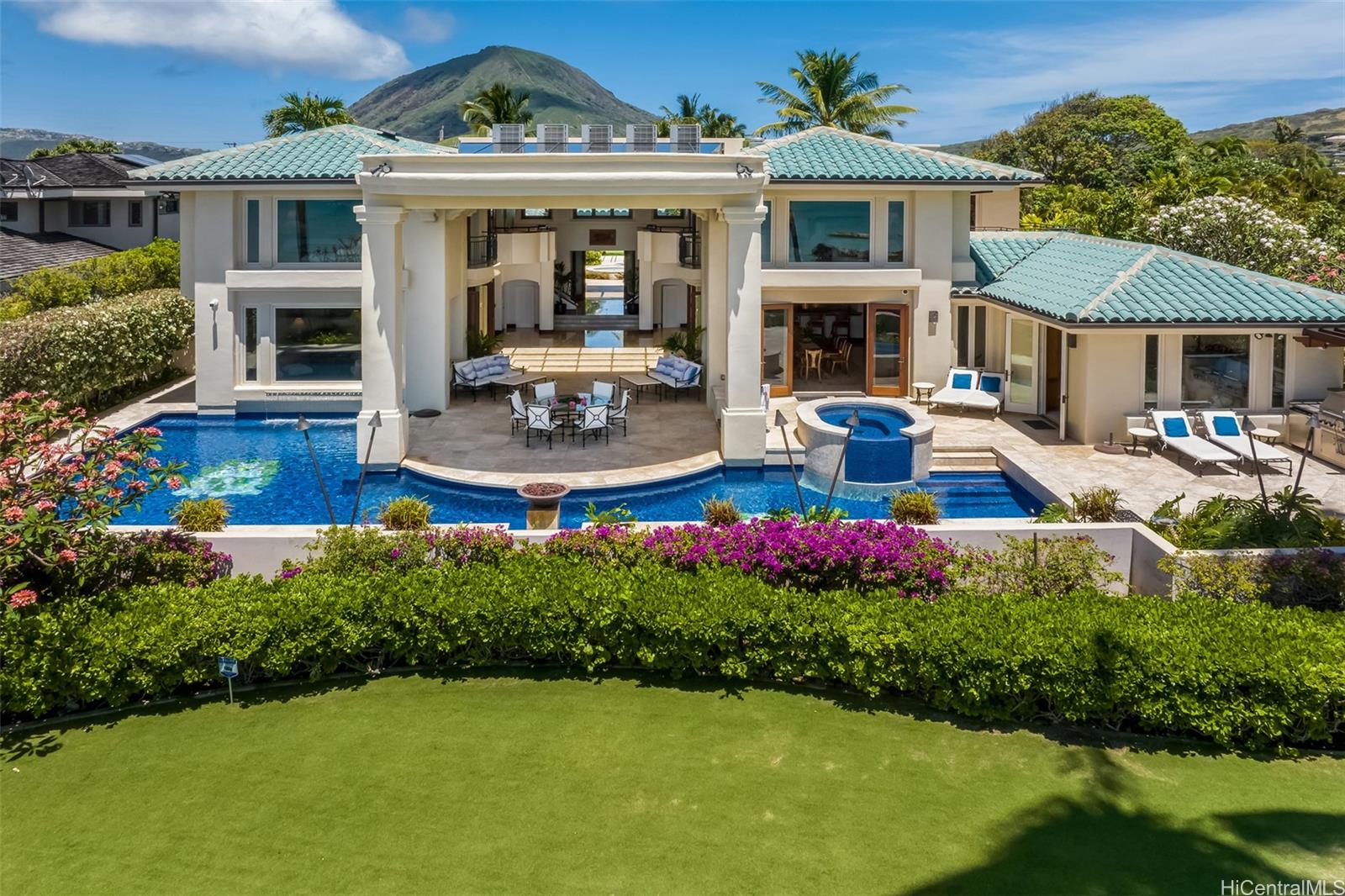 255 & 257  Portlock Rd Portlock, Hawaii Kai home - photo 19 of 25