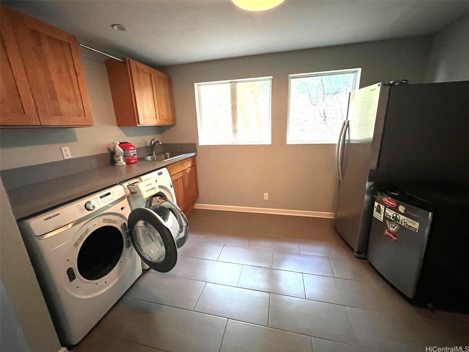 2554 Halekoa Drive Honolulu - Rental - photo 13 of 25