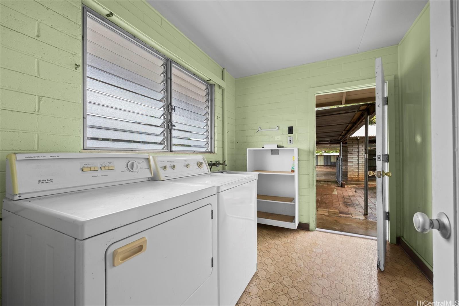 256  Kuliouou Road Kuliouou, Diamond Head home - photo 10 of 25