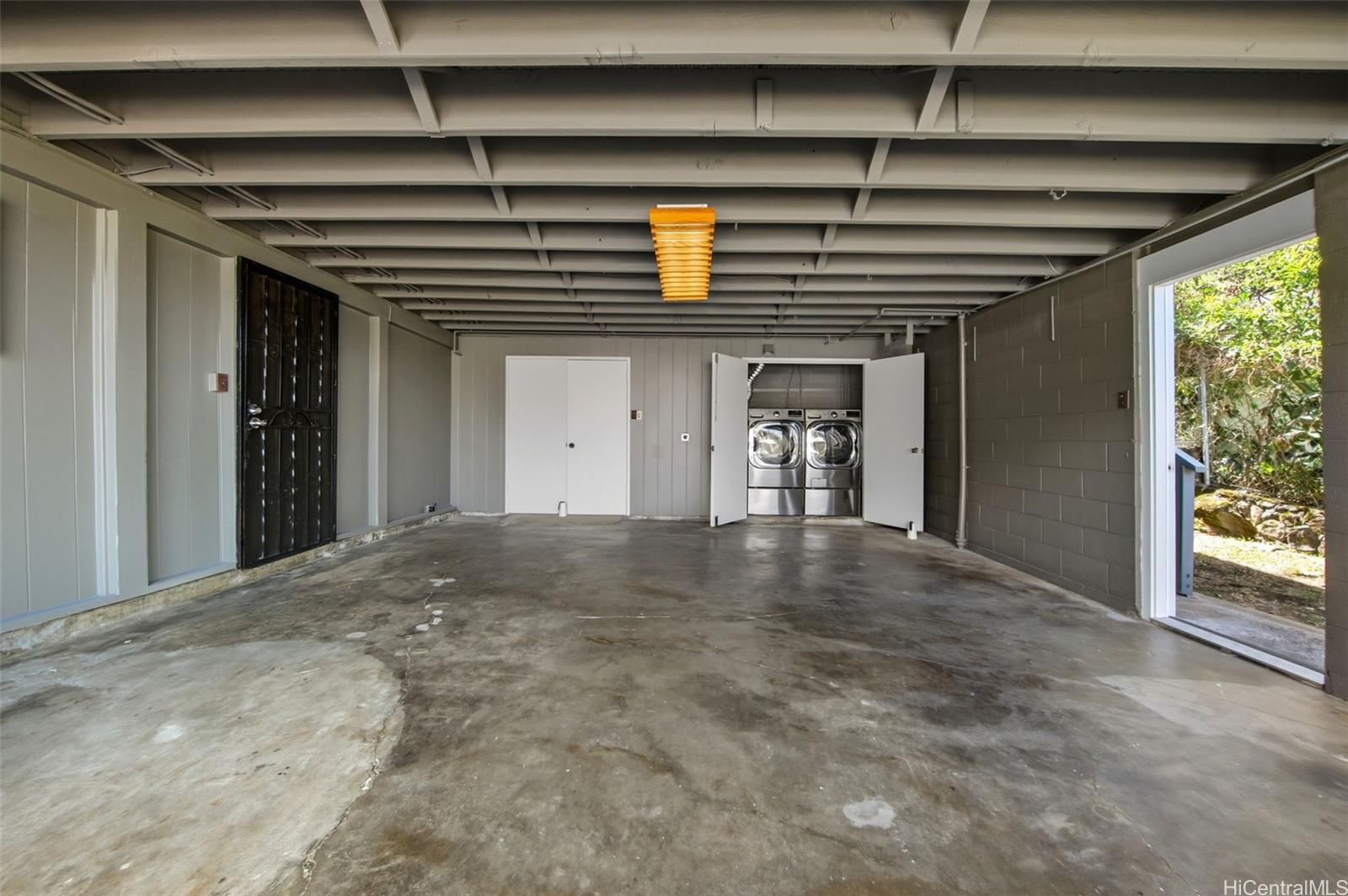 2571  Kekuanoni Street Pauoa Valley, Honolulu home - photo 14 of 19