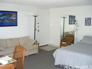 2572 Lemon Road Honolulu - Rental - photo 2 of 7