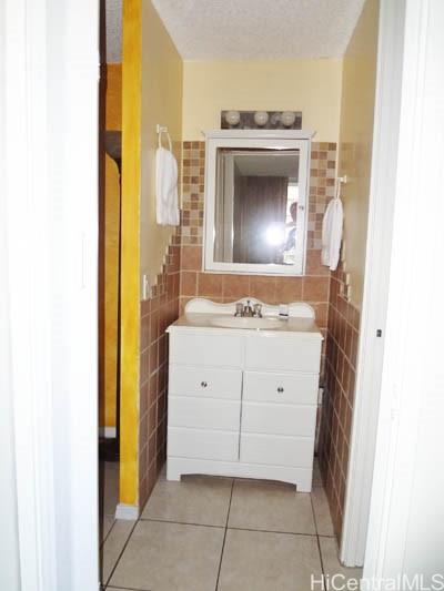 2572 Lemon Road Honolulu - Rental - photo 13 of 13