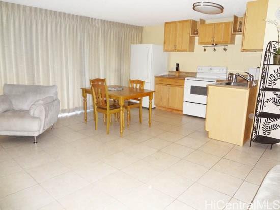 2572 Lemon Road Honolulu - Rental - photo 10 of 13