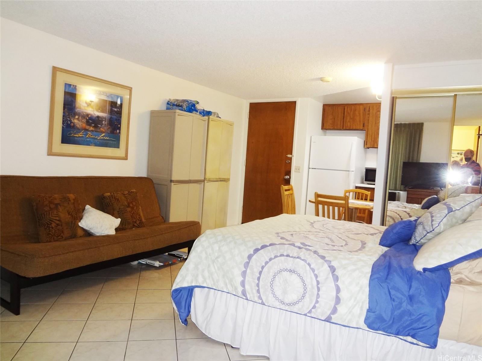 2572 Lemon Road 404 Honolulu Hawaii Rental Tradewinds Plaza