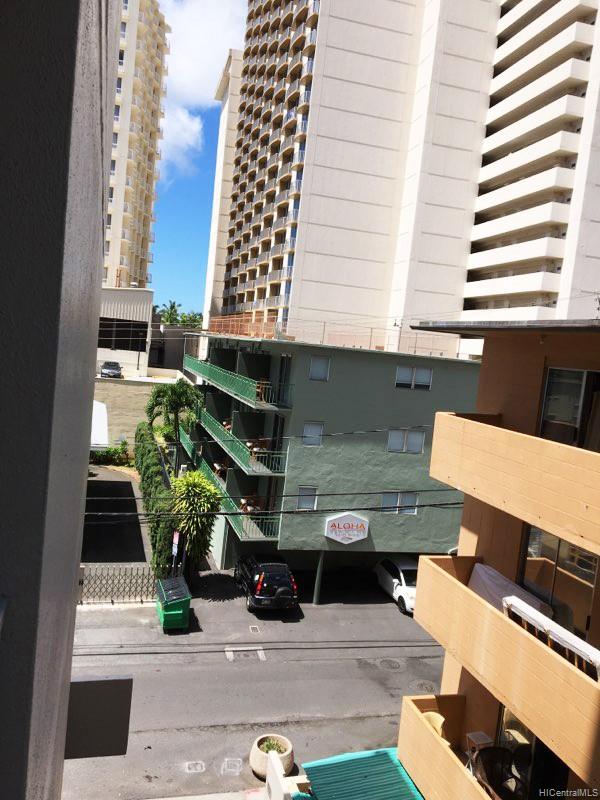 Tradewinds Plaza 404, 2572 Lemon Road, Honolulu Waikiki condo
