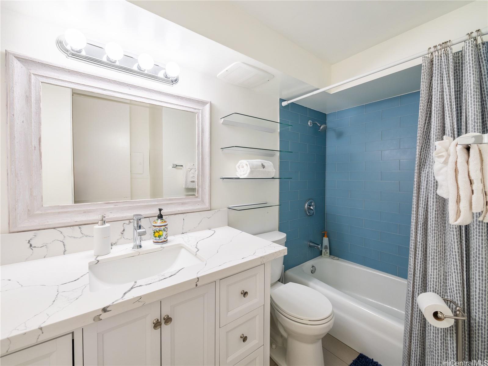 Tradewinds Plaza condo # 610, Honolulu, Hawaii - photo 17 of 24