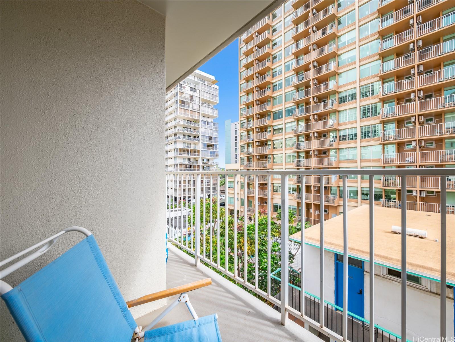Tradewinds Plaza condo # 610, Honolulu, Hawaii - photo 18 of 24