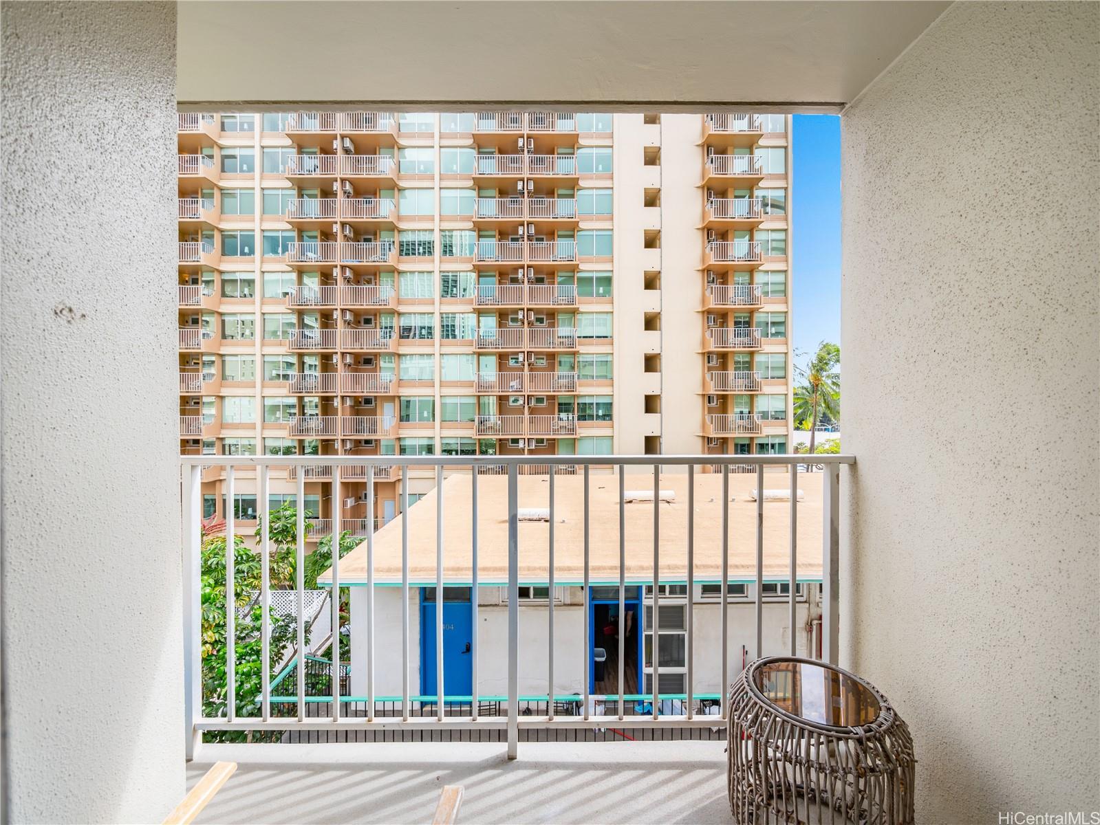 Tradewinds Plaza condo # 610, Honolulu, Hawaii - photo 19 of 24