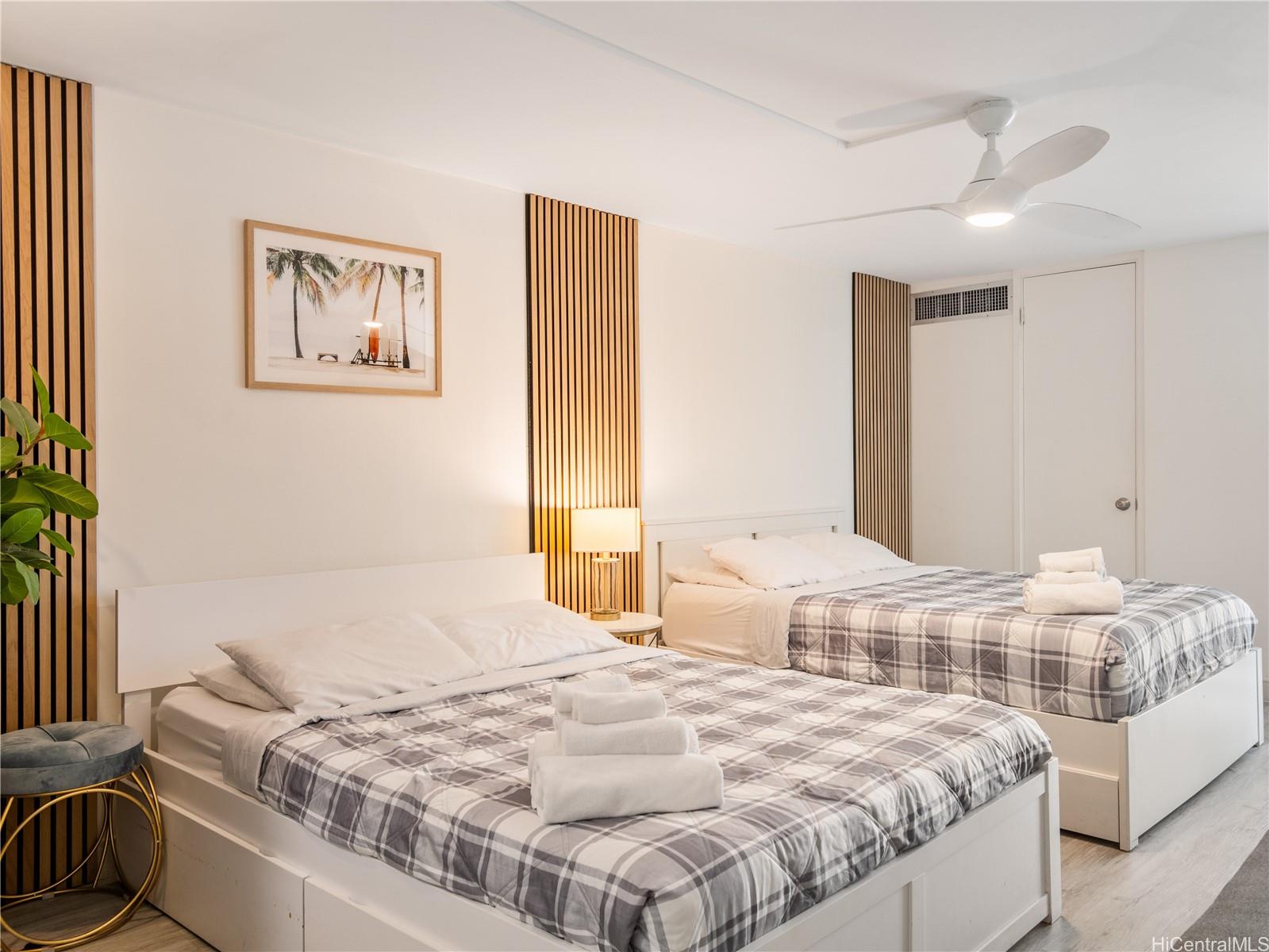 Tradewinds Plaza condo # 610, Honolulu, Hawaii - photo 3 of 24