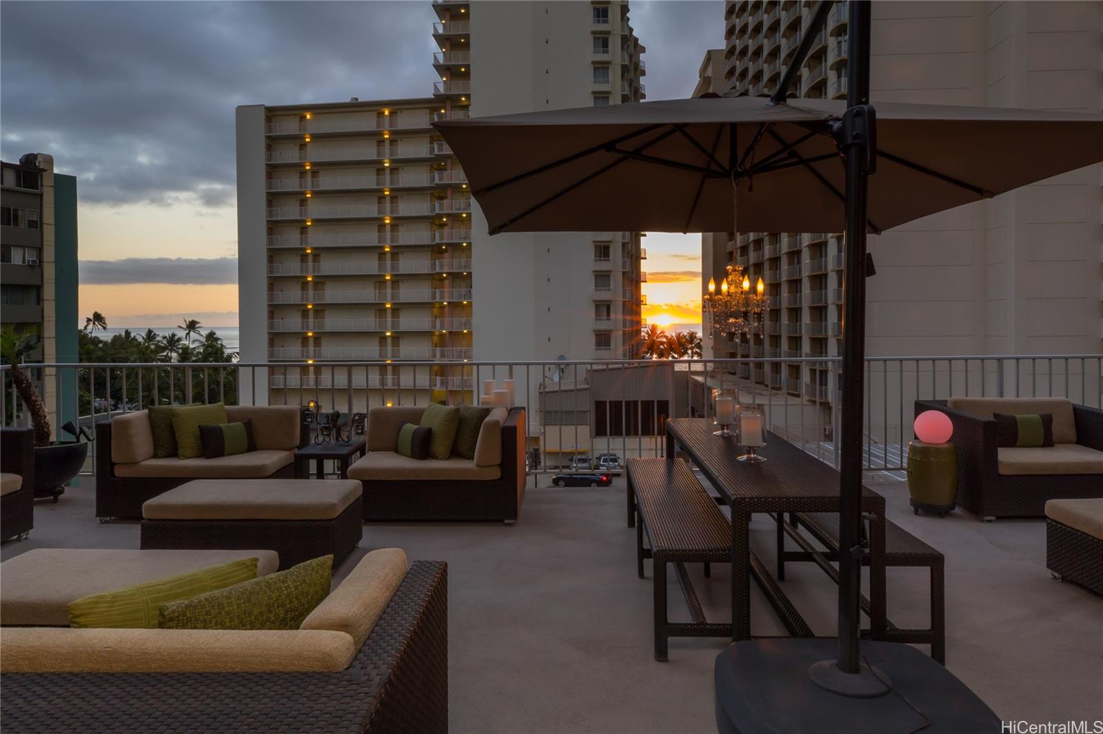 Tradewinds Plaza condo # 703, Honolulu, Hawaii - photo 24 of 24