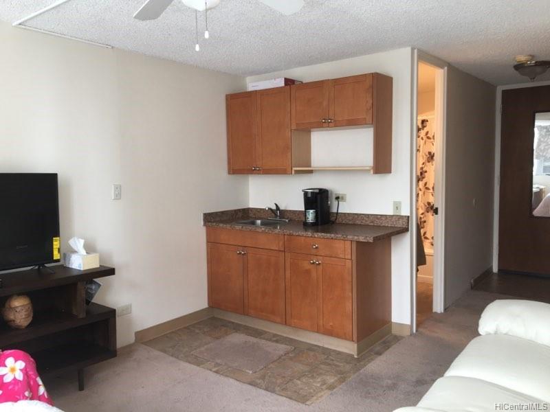 Tradewinds Plaza 802, 2572 Lemon Road, Honolulu Waikiki