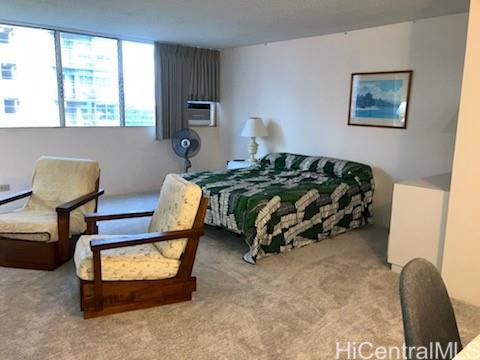 Tradewinds Plaza condo # 806, Honolulu, Hawaii - photo 4 of 15