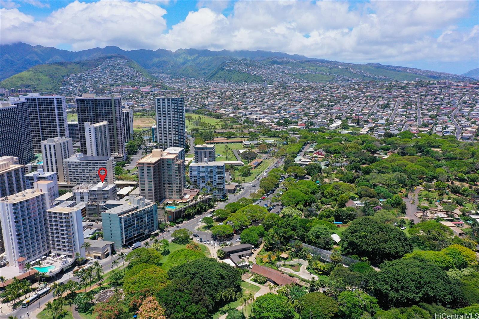 Tradewinds Plaza condo # 906, Honolulu, Hawaii - photo 16 of 18