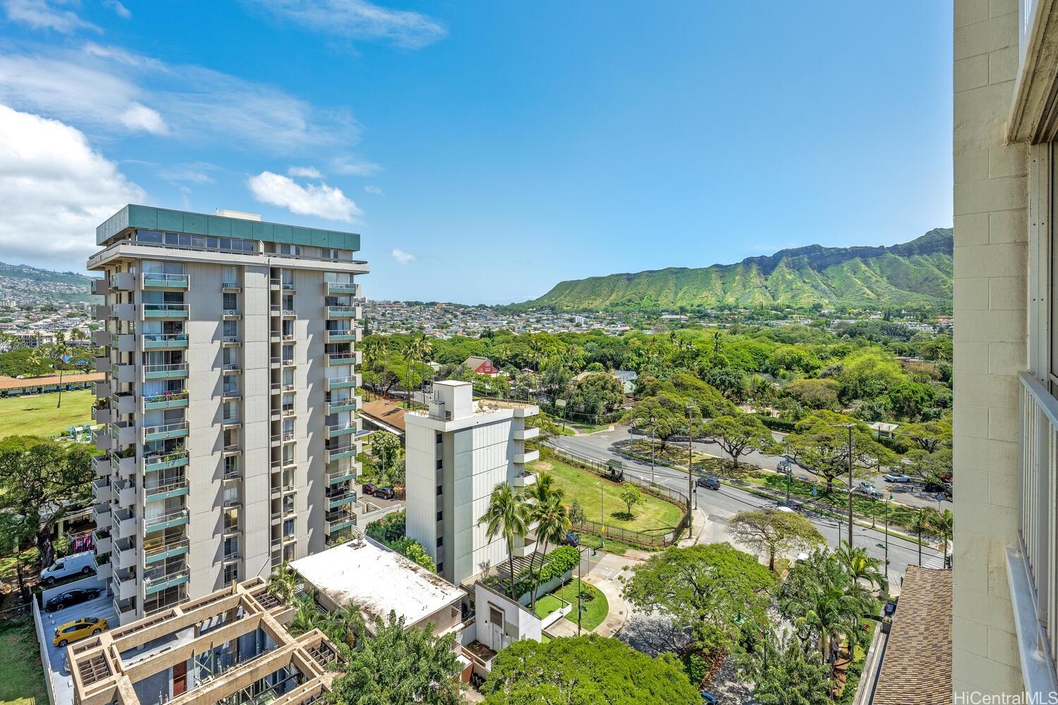 Crescent Park condo # 1202, Honolulu, Hawaii - photo 11 of 25