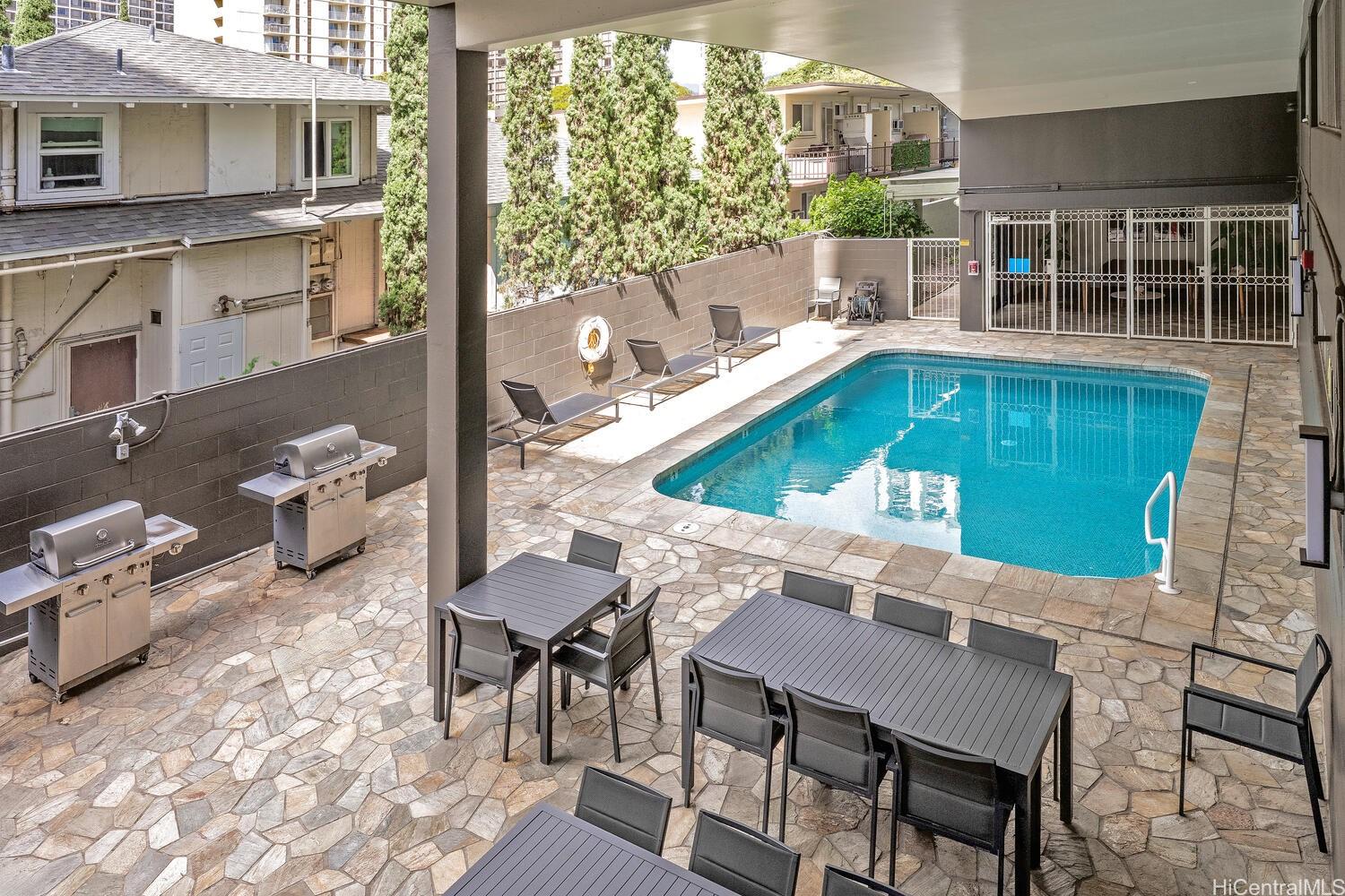 Crescent Park condo # 1202, Honolulu, Hawaii - photo 24 of 25