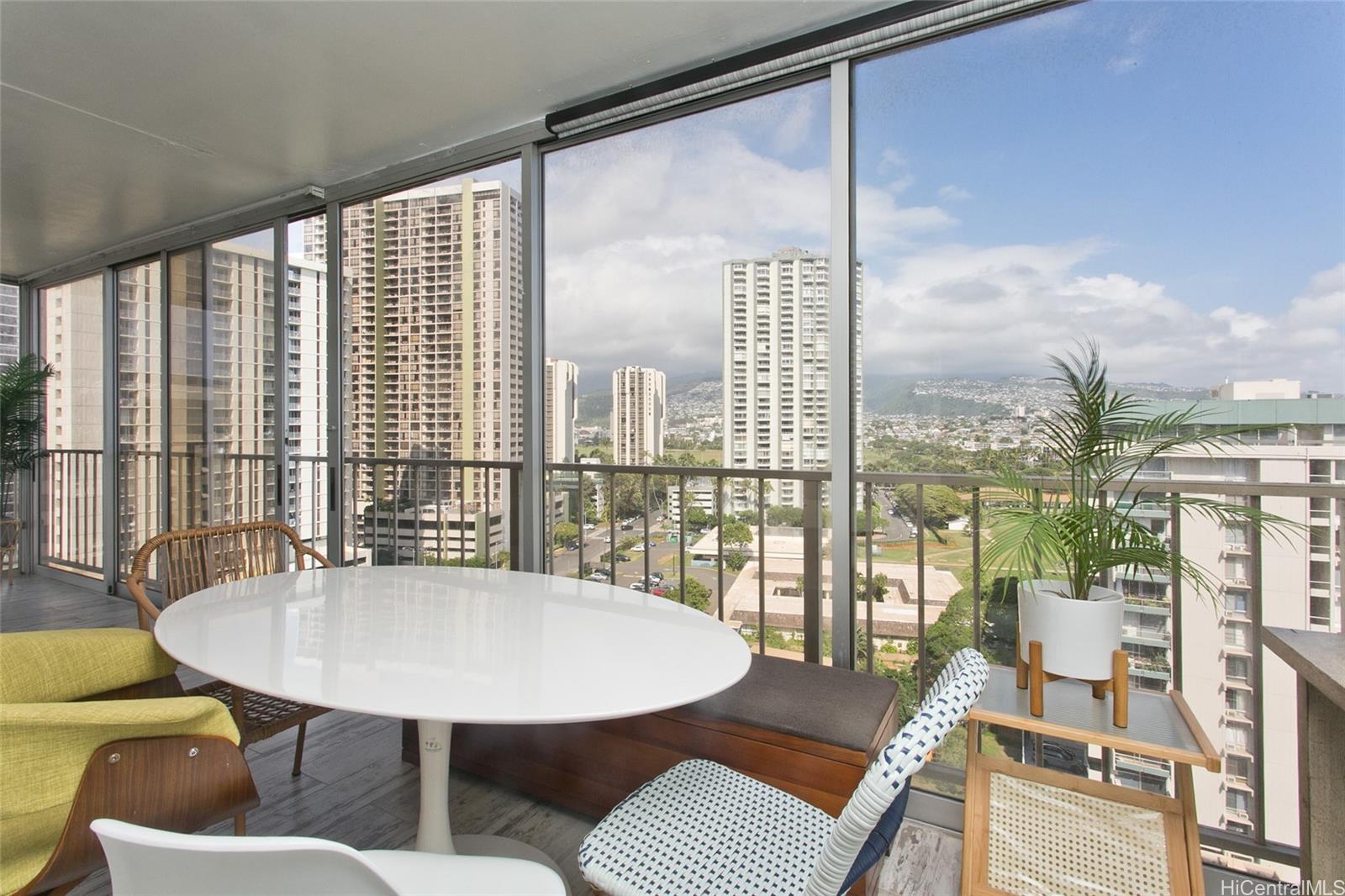 Crescent Park condo # 1502, Honolulu, Hawaii - photo 15 of 20