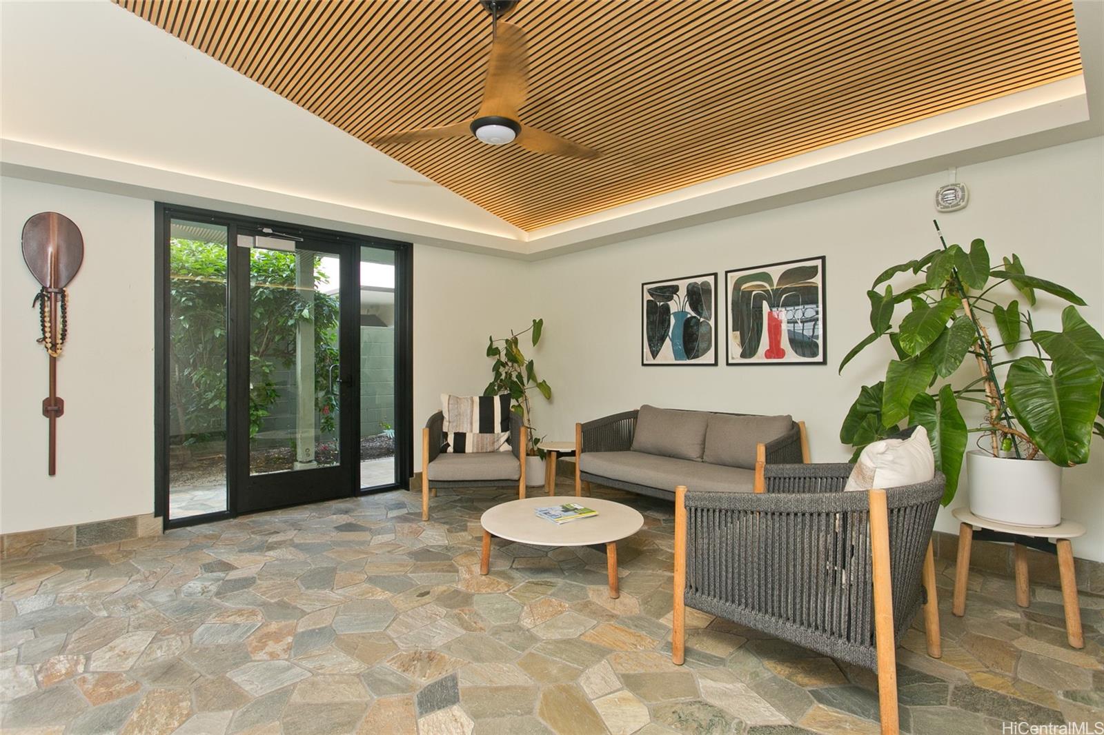 Crescent Park condo # 1502, Honolulu, Hawaii - photo 18 of 20