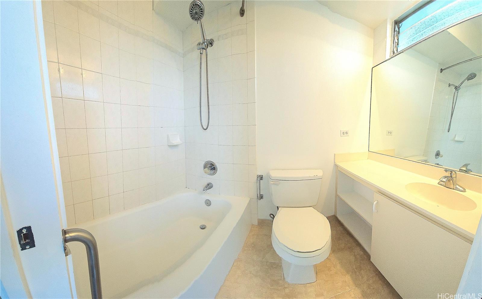 Crescent Park condo # 1504, Honolulu, Hawaii - photo 16 of 21