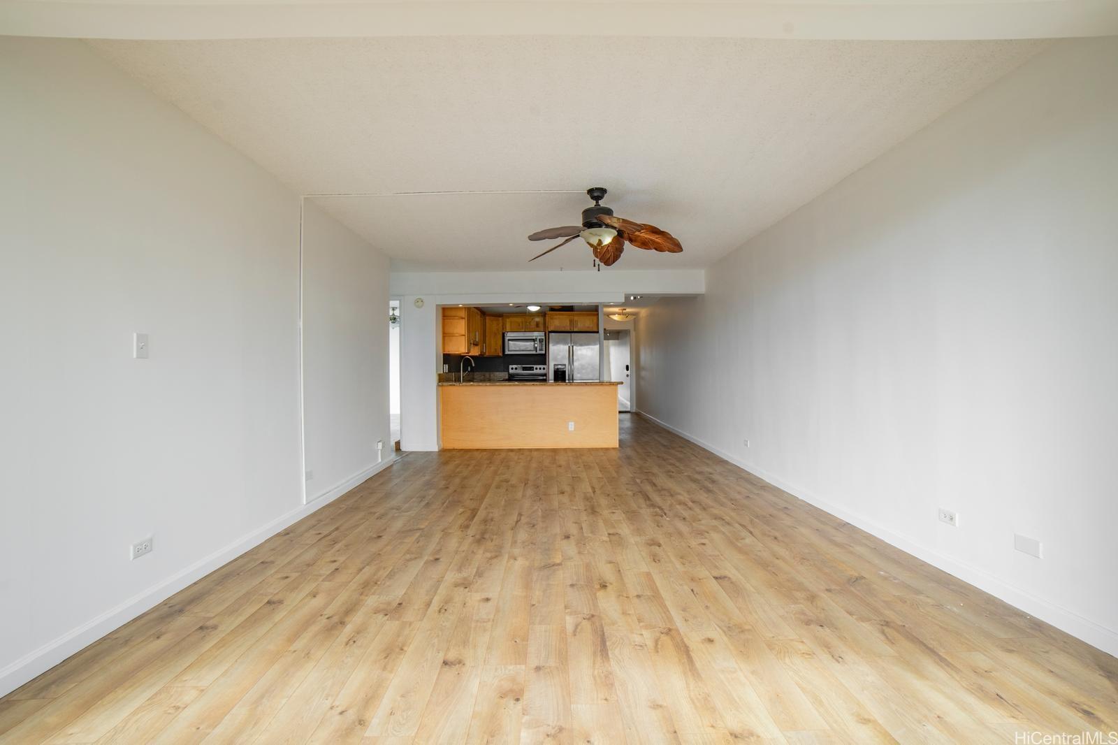 Crescent Park condo # 1504, Honolulu, Hawaii - photo 7 of 21